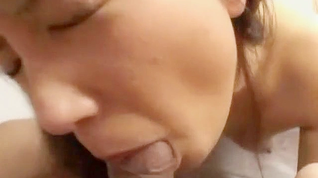 ty girl Amai Kaori drilled with two cocks at once