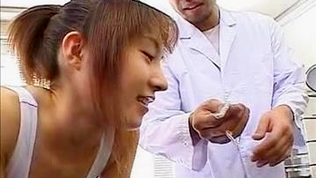 Emi Takanashi testing perfect anal with doctor