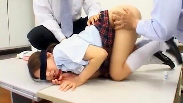 Kinky Japanese schoolgirl is lovely