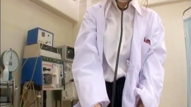 Horny nurse Ebihara Arisa gives her male patient an unusual sexual exam
