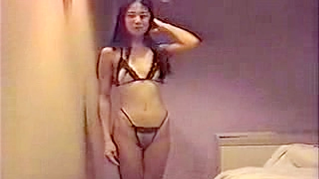 Glamorous japanese chick is demonstrating her sexy body
