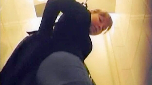 Entrancing solo girl with pretty butt is ing in the toilet