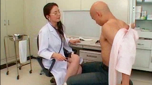 Straight and awesome japanese nurse is thinking about sex