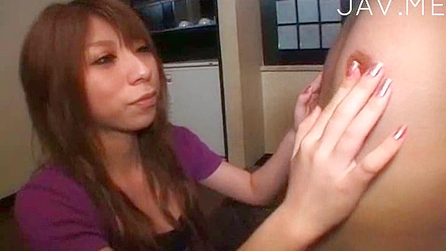 Horny and pretty japanese  is eating sweet creampie