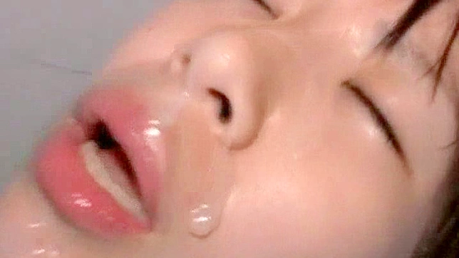 Shameless bimbo gets her cute face covered in thick cum