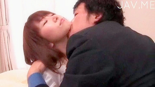 Japanese wife gets teased in spreading those legs
