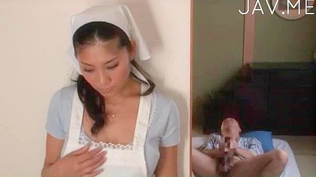 Seduced the housekeeper and fucked in a narrow hole