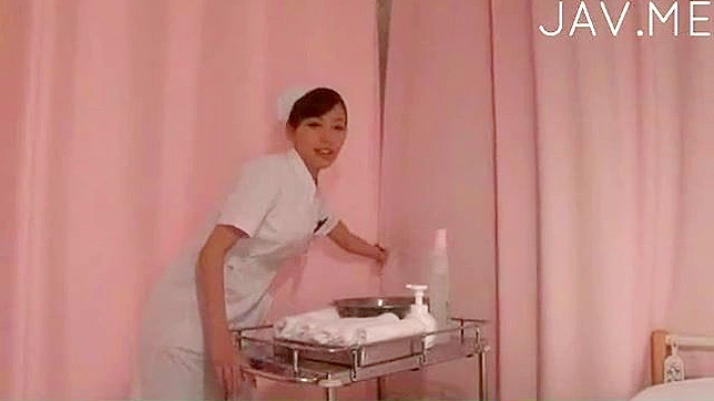 Nurse took the temperature and sucked patient cock at same time