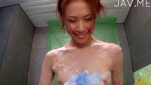 Sizzling hot bath sex with an alluring Asian teen