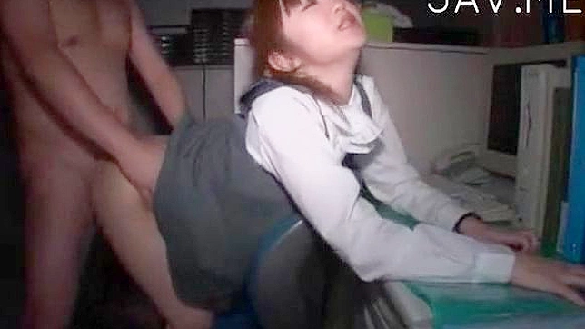 Amateur schoolgirl nailed hard and made to swallow