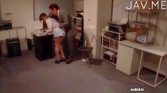 Young office  pleasing her boss with naughty erotic scenes