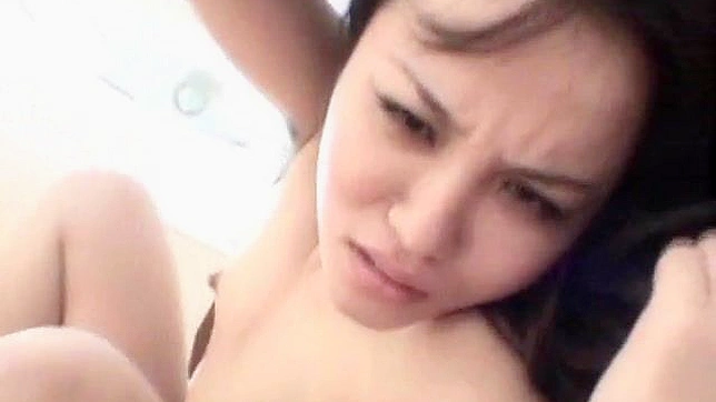 Amateur Asian darling tantalizes with wet blowjob
