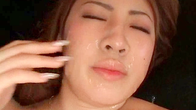 Stunning and naughty japanese  with full lips goes facial