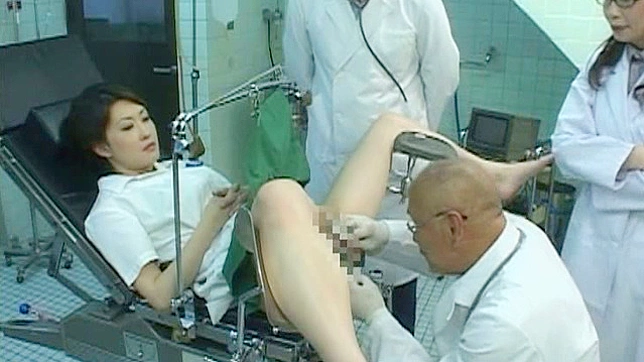 Japanese MILF Nurse Fucked Doctors Video 7