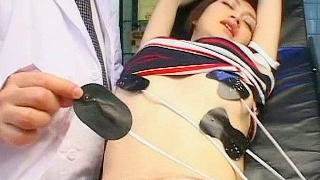 Japanese Pornstar Yumi Suzuki Rides Cock with Perfect Technique