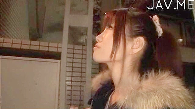 Stunning and pretty japanese teen is giving blowjob amazingly
