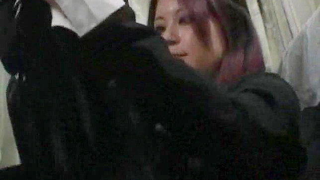 Shy japanese  is sucking cock in the public transport