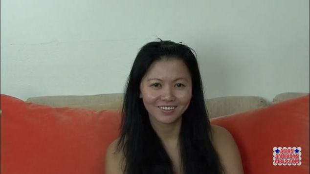 Yun Yun in some sexy lingerie ▪ Japan-Whores.com