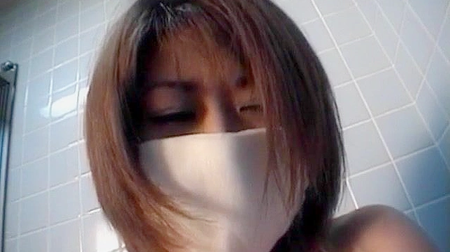 ロープで縛られた山田美奈が毛深いスリットでバイブとチンコを受ける 動画2