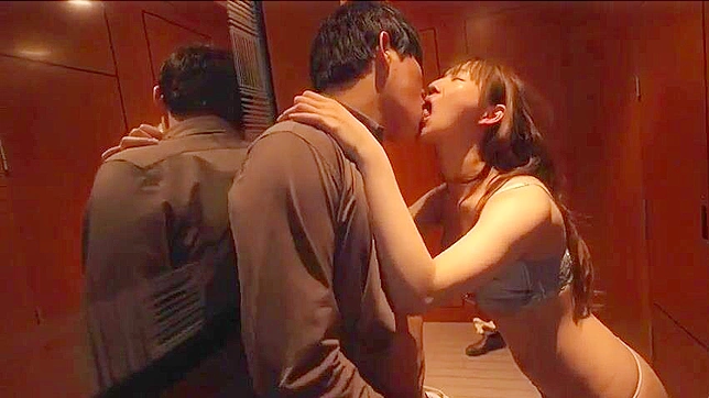 Bringing home the Japanese office mate and kissing her as foreplay for sex