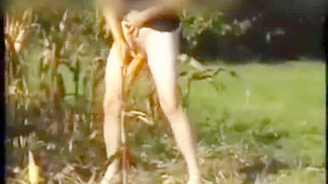 Luscious farmer's Jap wife plays with her pussy in a cornfield. Jav , Flasher Outdoor