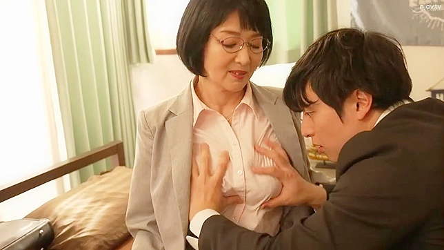 [ ALDN-191 ] 日本の巨乳おばさん、上島三津子が甥っ子と熱いJAVポルノを所望する