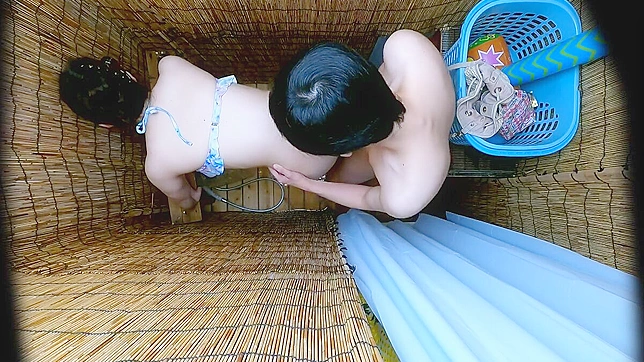 Japanese Couple's Kinky Beach House Sex Caught by Voyeur: Must-See Footage!