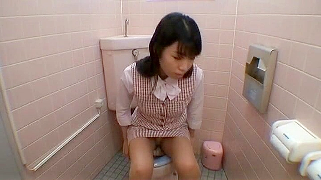 Voyeur Captures Japanese Office Lady Masturbating in the Office Restroom Before Work Hours