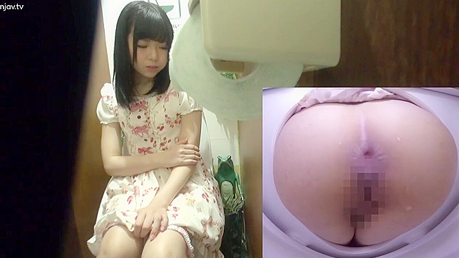 隠しカメラ、シャイな日本人女性Aがトイレで激しくオナニーする
