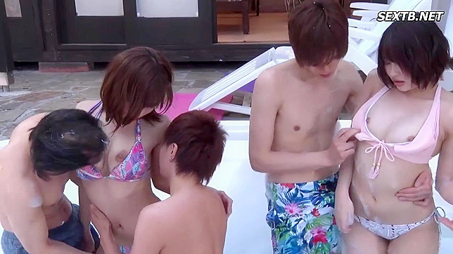 前代未聞のバブル輪姦：11人の日本の美女が夏のプールに参加する！