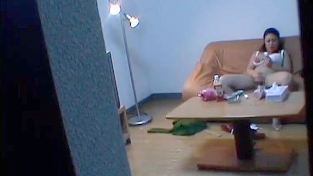 Voyeuristic Spy Camera Catches Japanese Mother Engaging in Slutty Self-Pleasuring