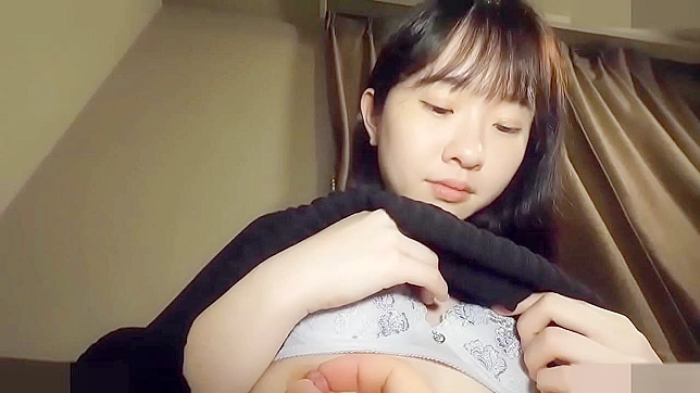 Japanese Babe's Curvy Body Takes Center Stage in Mind-Blowing Porn Video
