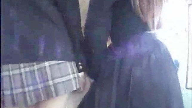 Japan Milf Gets Pounded by Schoolgirls on the Bus