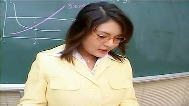 UNCENSORED Gangbang Lesson for Mature Teacher Class in Japan