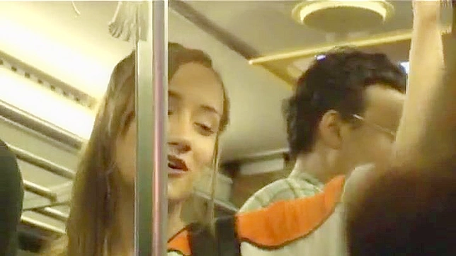 セクシーな留学生が日本のバスに乱入