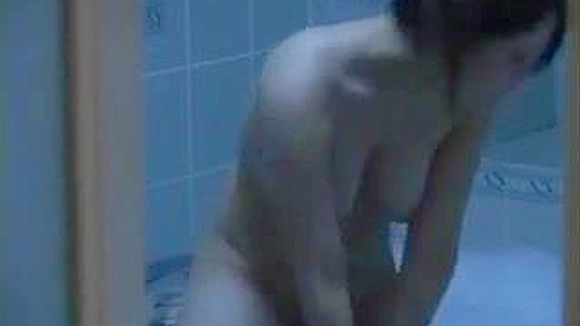 UNCENSORED Scene of Filthy Boy Peeping on Big Boobs Step-sister in Bathtub