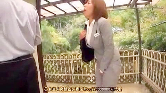 Nippon MILF Gets Soaked in front of Lustful Man