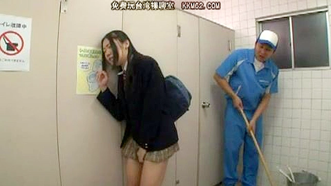 Secretly Seduced by the Cleaning man, Ashamed Girl gets wet and fucked