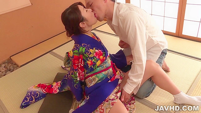 Japanese Beauty in Sexy Kimono  Intense Blowjob of Your Dreams on Cam!