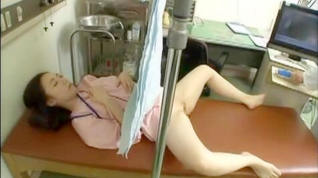 Nippon Teen Surprise Anal sex with Dirty doc during gyno exam