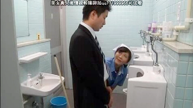 Japan Toilet Cleaner Hitomi Endobio Gets Blowjob From Stranger