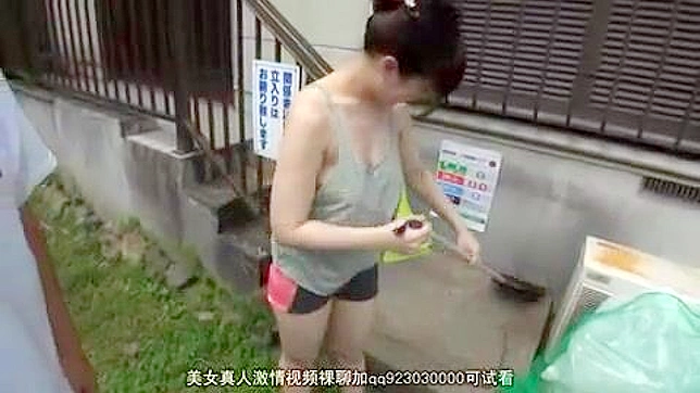 Naughty Neighbor Catches Teen Naked trash run