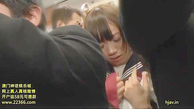 日本の女子生徒が公共バスで性的暴行を受けた。