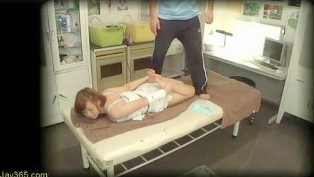Japan Teen Surprising Massage Experience goes Viral