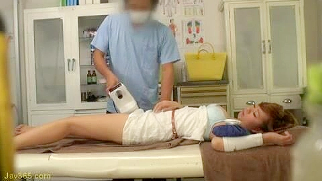 Japan Teen Surprising Massage Experience goes Viral