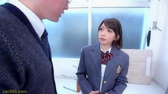 Asians Schoolgirl Narumi Urumi Shocking Cum Swallowing Scandal with Classmates