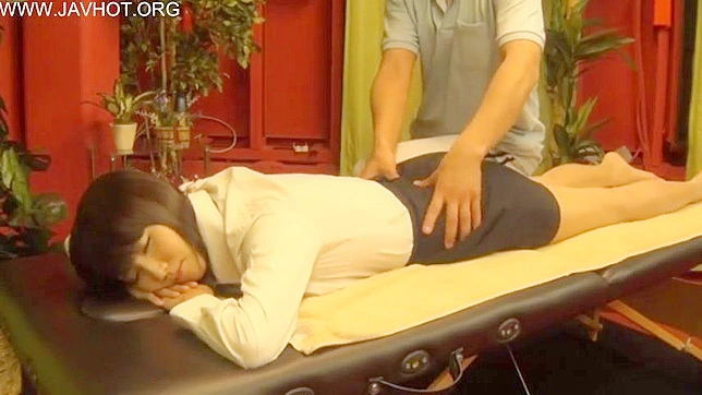 Oriental Masseuse Gives Ultimate Happy Ending with Passionate Sex on Table