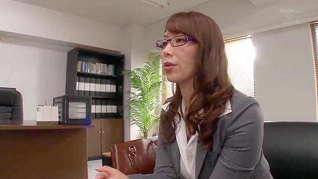 MILF Boss Chisato Shoda Office Harassment with Mouthwatering Guy