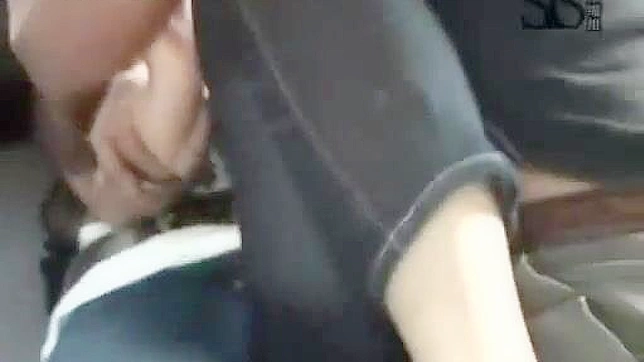 Monstrous Stranger Rough Sex with Poor Girl in a Cab