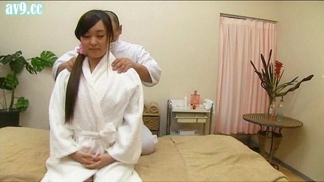 Naive Gymnast Shocking Experience with Perverted Masseur in Japan